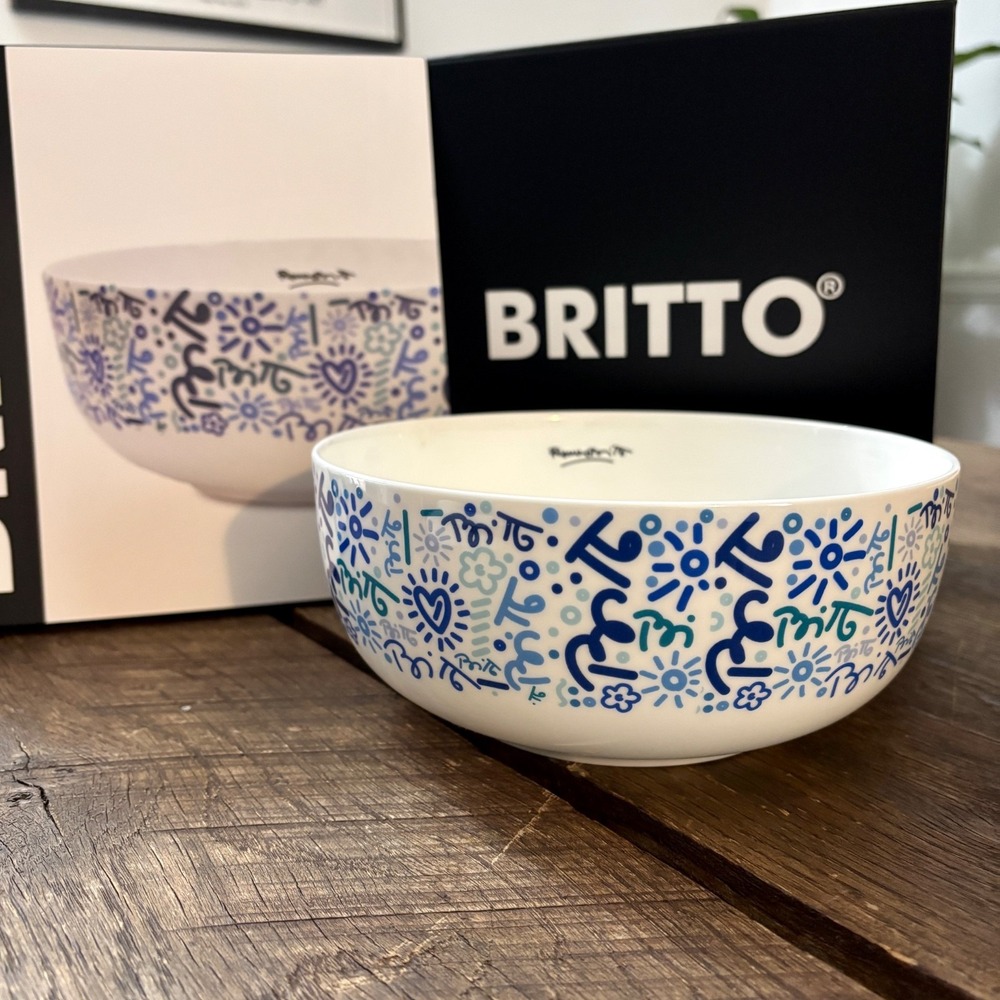 NEW Britto Romero Blue Graffiti Fine Bone China 42.2oz Bowl In Box Rare
